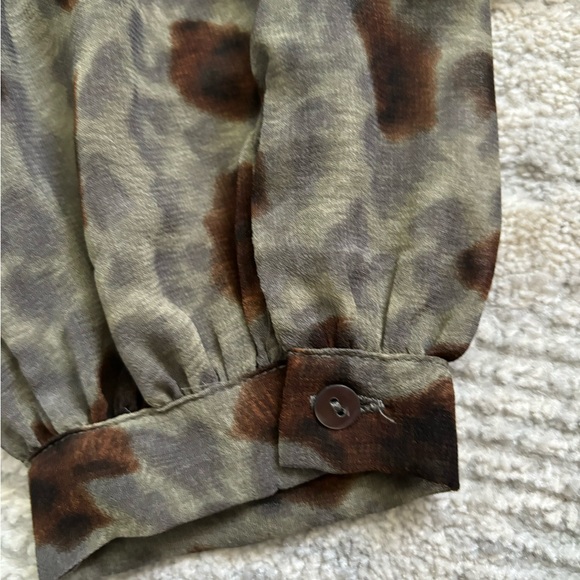 Olivaceous Olive Green/Brown Sheer Crop Top Size L - Picture 12 of 12